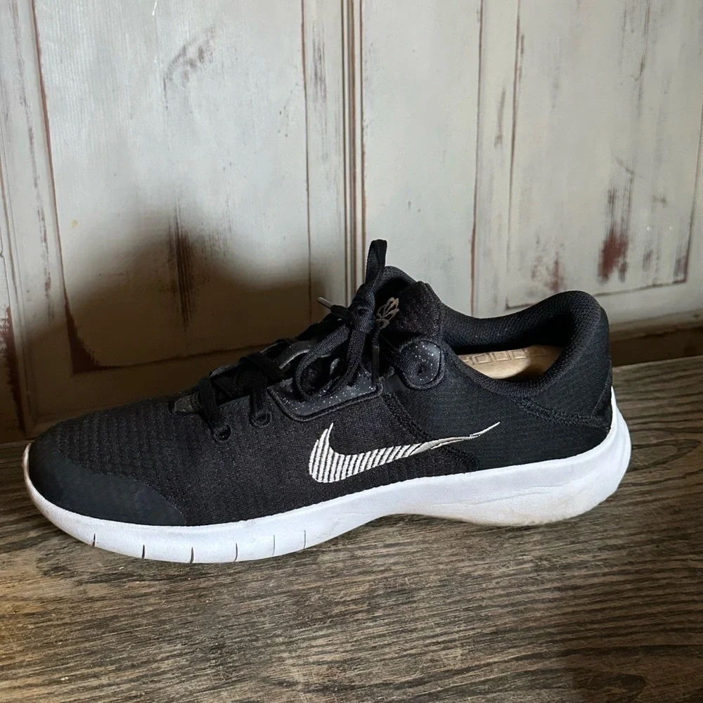 NIKE Flex EXPERIENCE RUN 11 NEXT NATURE WOMENS RUNNING SNEAKERS BFPM-11-104 9.5 - Picture 6 of 10